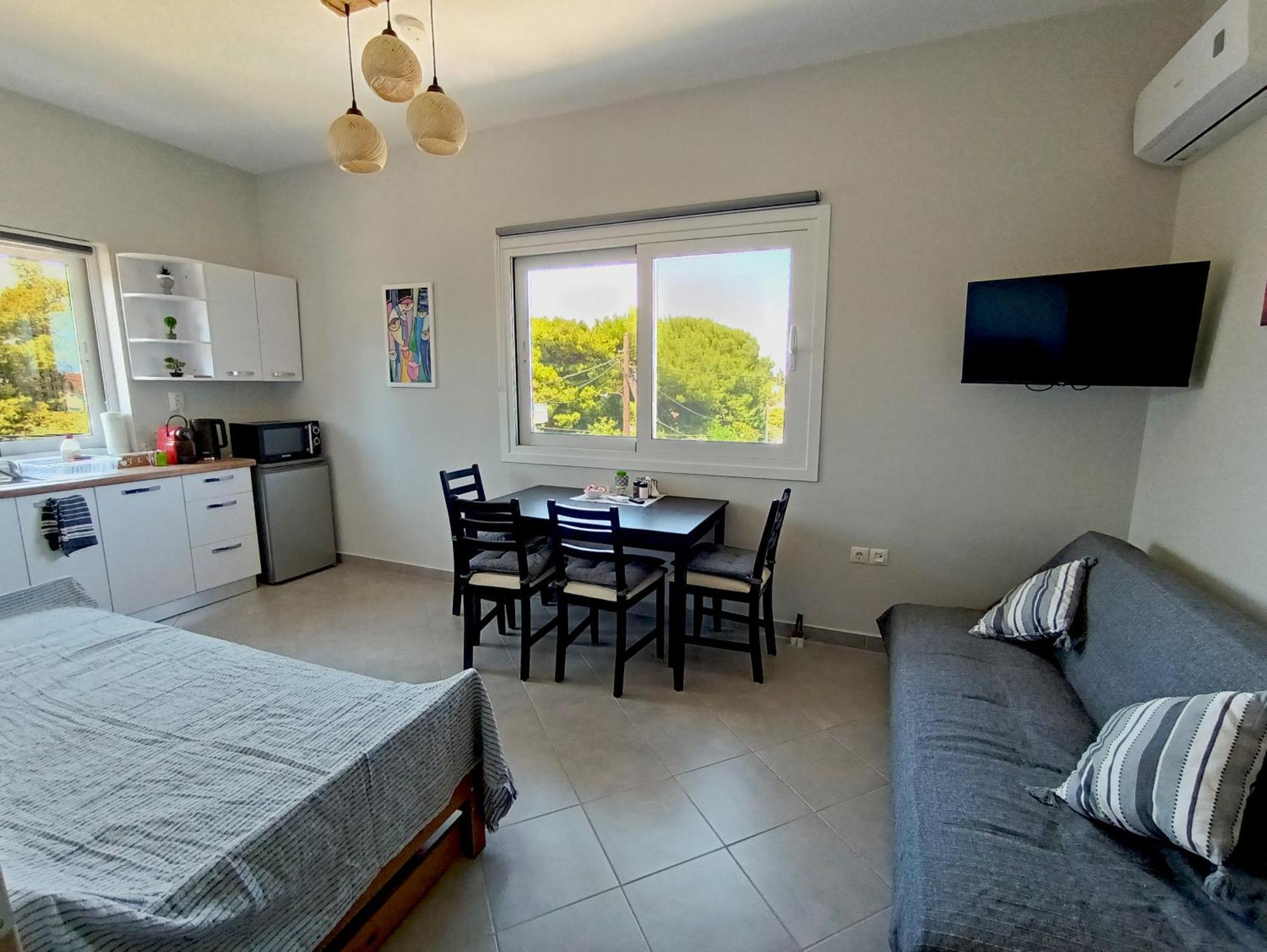 Airport Palmtree Apartments - 15Min From Airport Artemida  Bagian luar foto